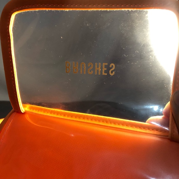 BEIS Creamsicle cosmetic case - Picture 6 of 6